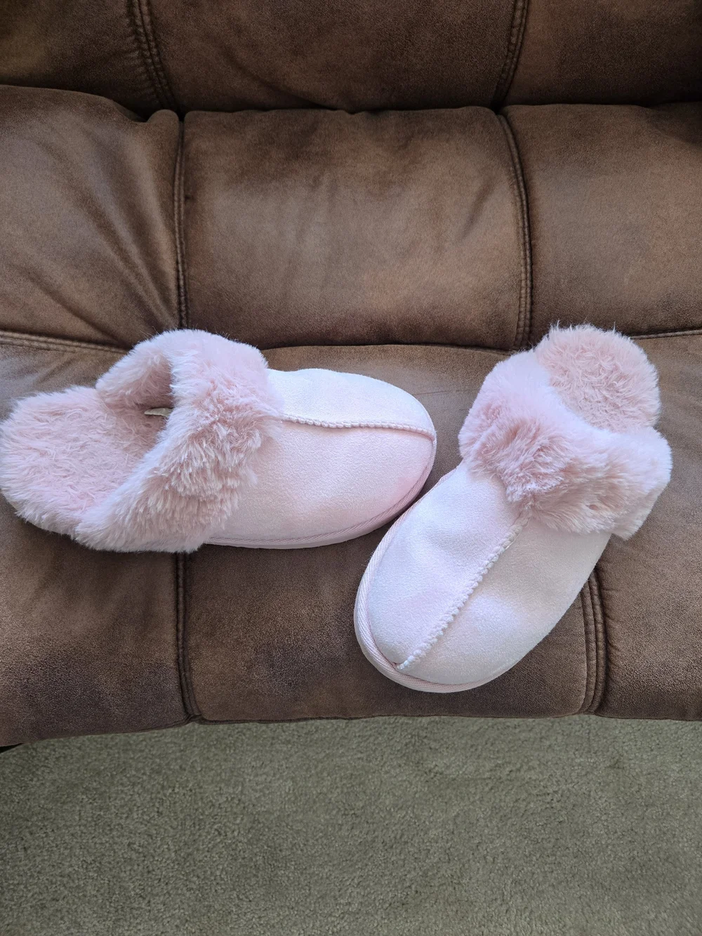 Wonder Nation Pink Faux Fur Slippers Toddler Girls Size 4/5